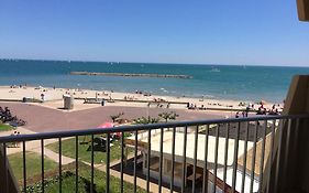 Appartement Vue Mer A La Plage